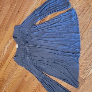 Medium, gray, 70s inspired peasant blouse from Altrd State with flared sleeves.